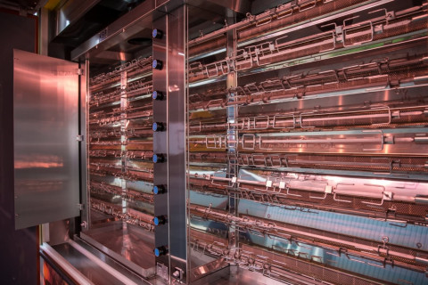 Kippengrills voor kip aan het spit