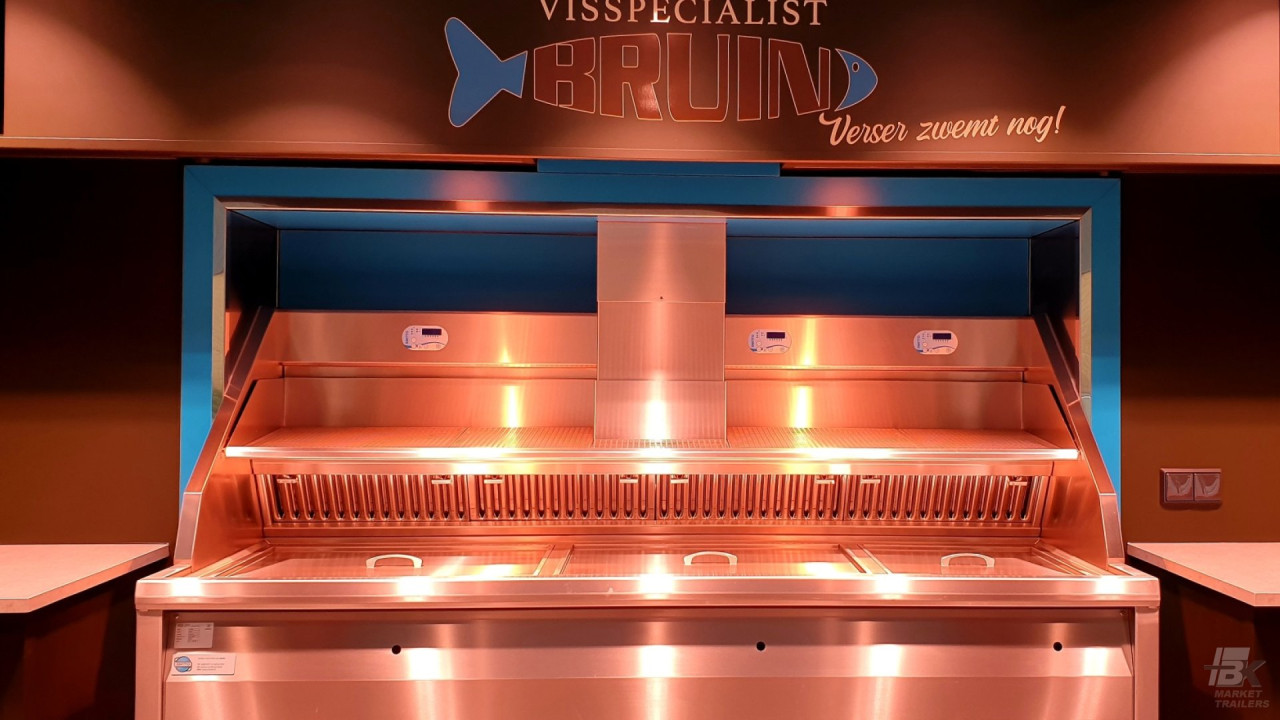 Binnenkant van een verkoopwagen voor vis