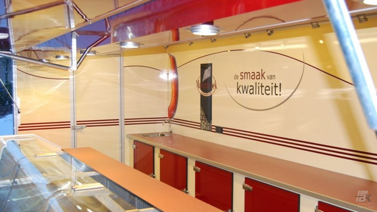 Binnenkant van een aanhangwagen voor vlees