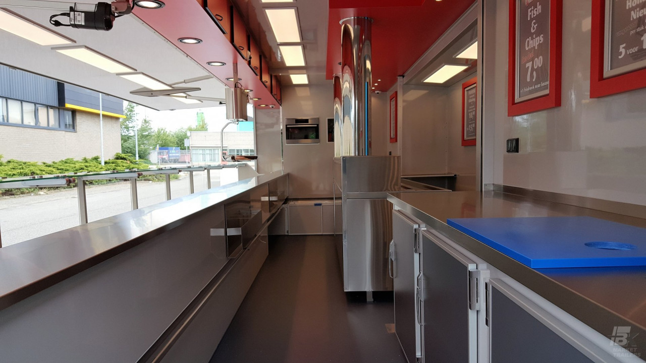 Binnenkant van een aanhangwagen voor vis